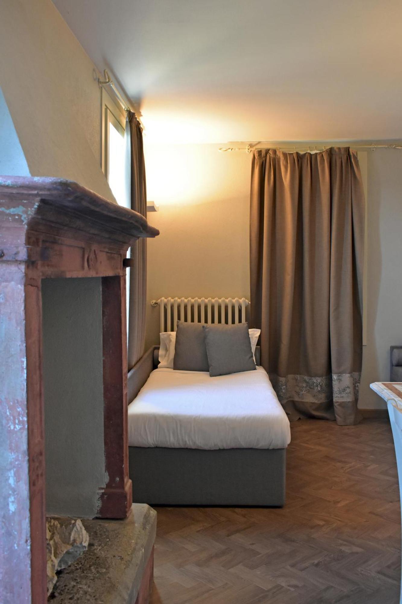 Villa Pioppi Hotel Sirmione Zewnętrze zdjęcie