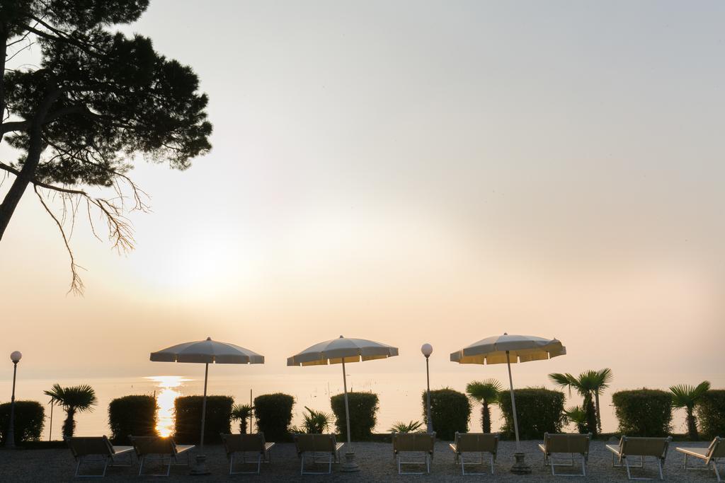 Villa Pioppi Hotel Sirmione Zewnętrze zdjęcie