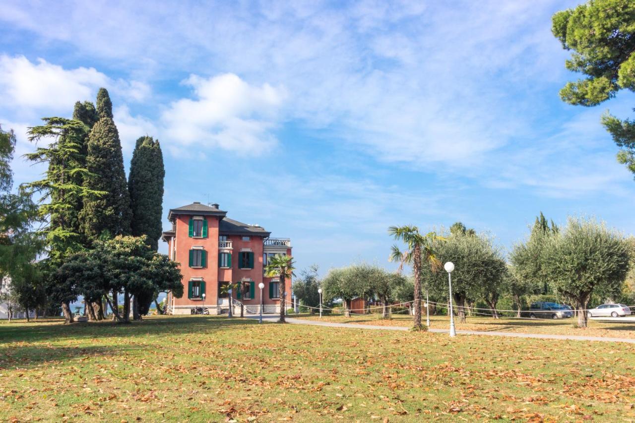 Villa Pioppi Hotel Sirmione Zewnętrze zdjęcie